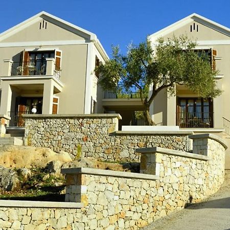 Adastra Ithaca Luxury Suites Βαθύ Εξωτερικό φωτογραφία