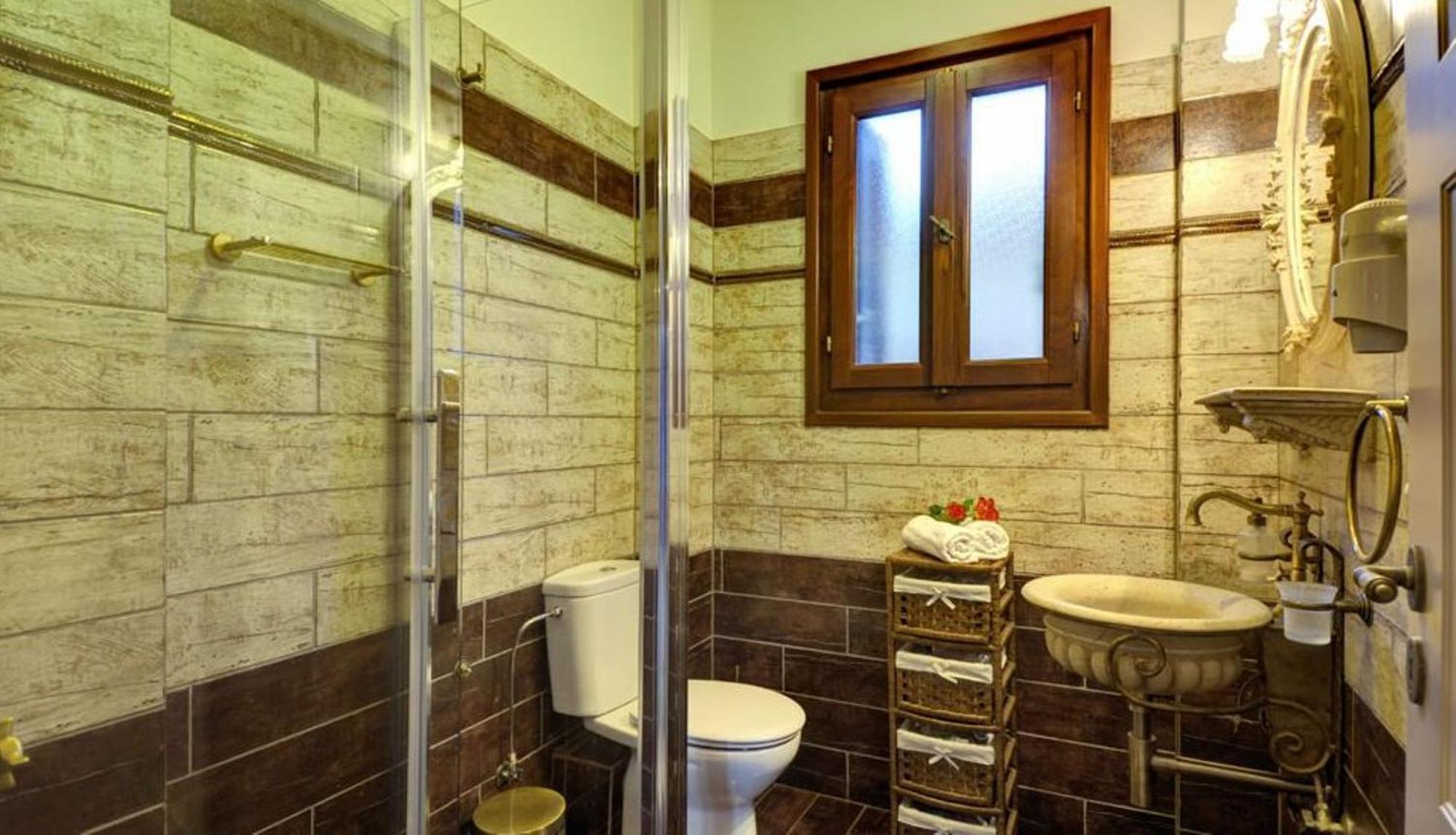 Adastra Ithaca Luxury Suites Βαθύ Εξωτερικό φωτογραφία
